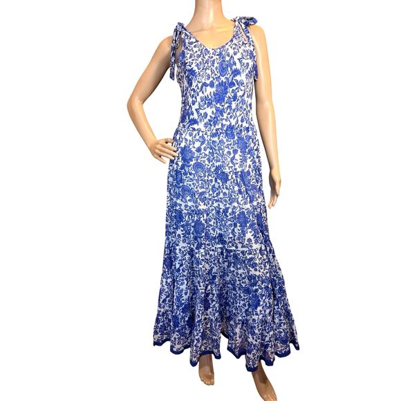Free People Kikas Blue White Floral Tie Shoulder Maxi Tiered BOHO Dress Medium - Picture 2 of 16
